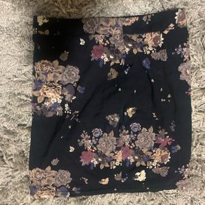 Aritiza floral mini skirt
